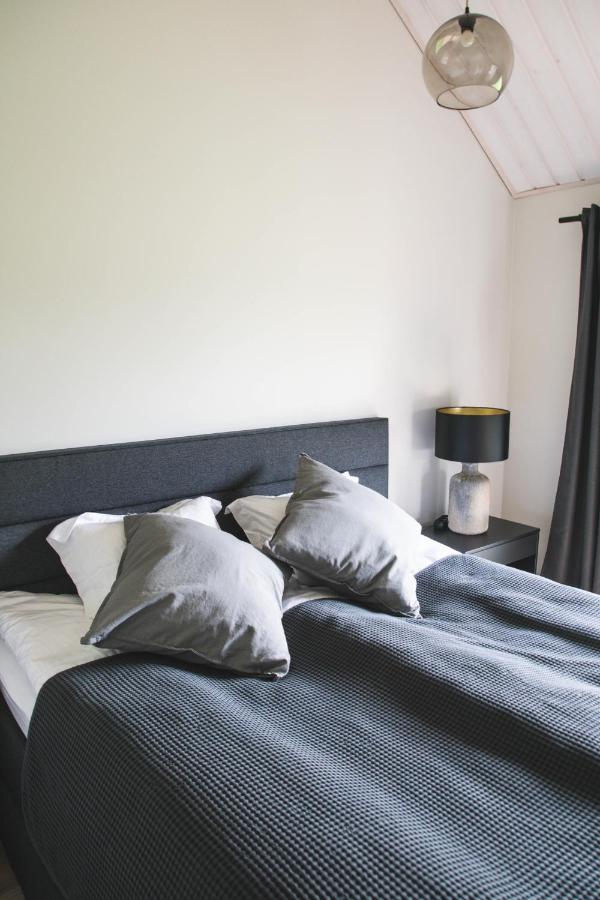 Paerli Puhkemaja / Pearl Riverside House Pudisoo Екстер'єр фото