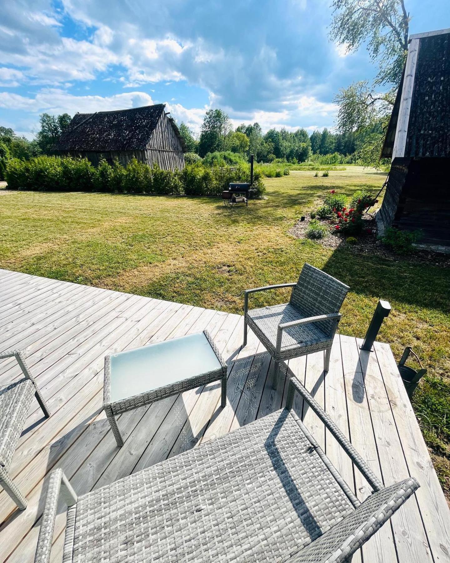 Paerli Puhkemaja / Pearl Riverside House Pudisoo Екстер'єр фото